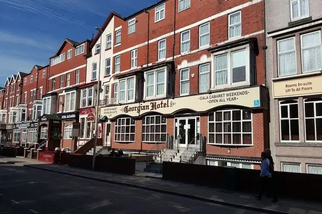 The Georgian Hollies