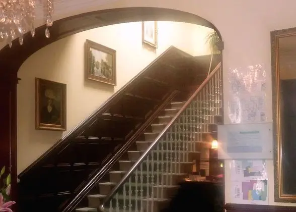 Georgian House Hotel - Lobi