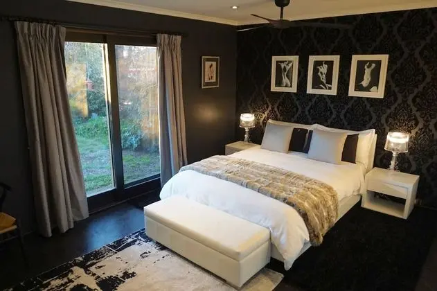 Georgie's Boutique B&B