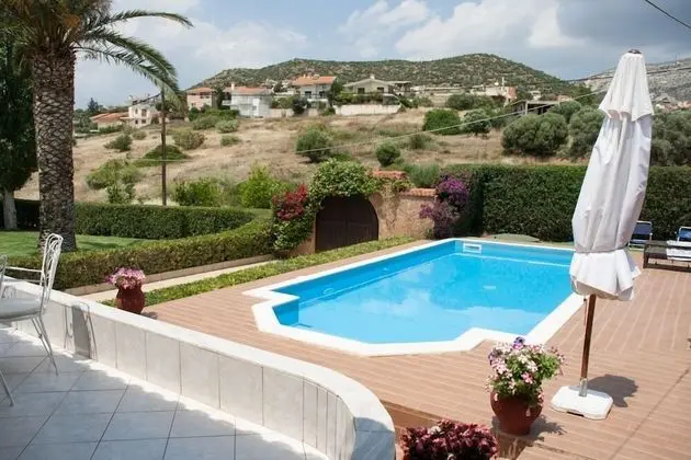 Georgie's Luxury Villa - Havuz