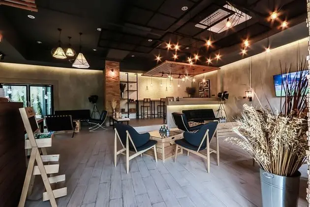 GET ZLEEP PREMIUM BUDGET HOTEL