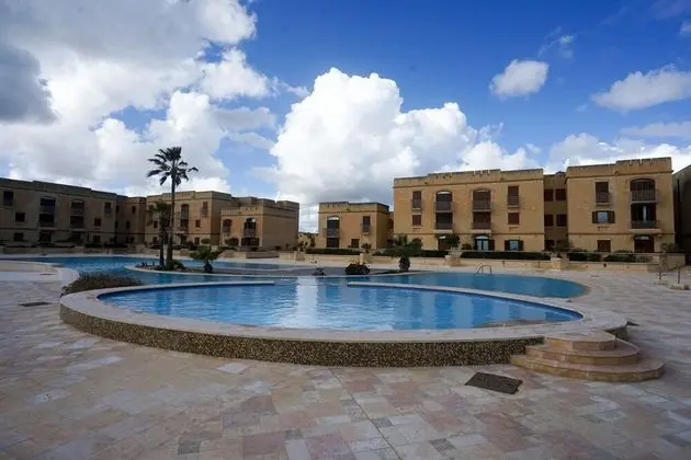 Getaway Npetto Gozo Villa and Shared Pool - Havuz