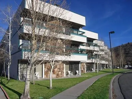 GetAways at Park Regency Resort - Dış Mekan