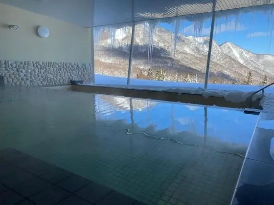 Getokogen Ski Resort Skier's Bed - Hostel - Havuz