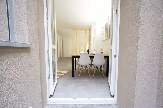 GetTheKey Lenzi Suites