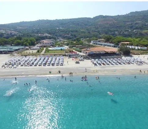 Villaggio Borgo Marino