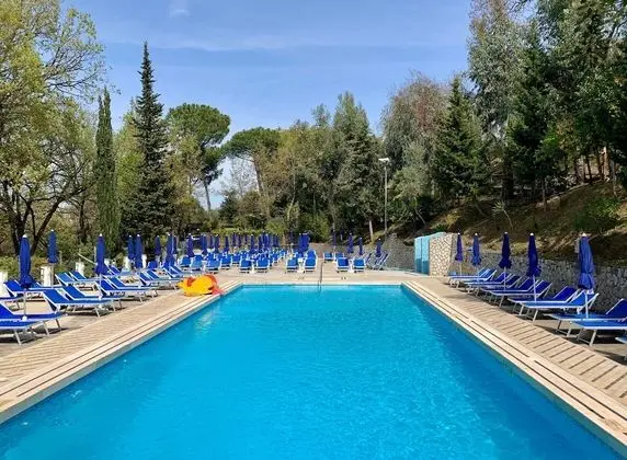 Villaggio Campeggio Santa Fortunata Campogaio - Havuz