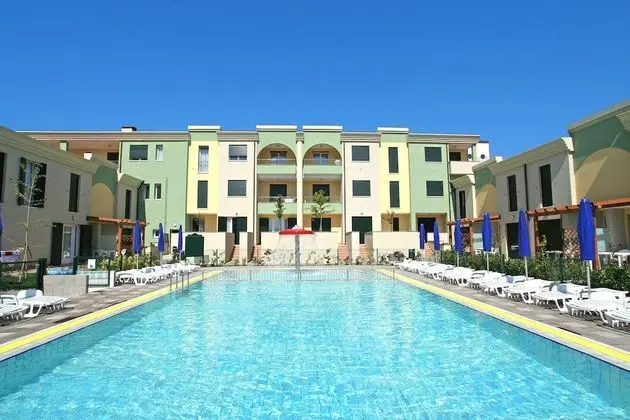 Villaggio Farnie