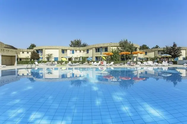 Villaggio Girasoli - 1