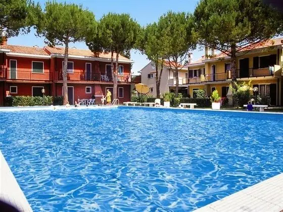 Villaggio Michelangelo - Havuz