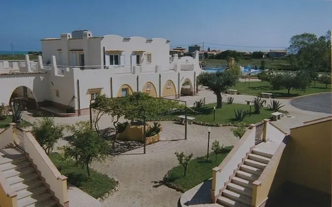 Villaggio Turistico Le Meridiane - Dış Mekan