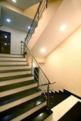 Hotel Gharonda - İç Mekan