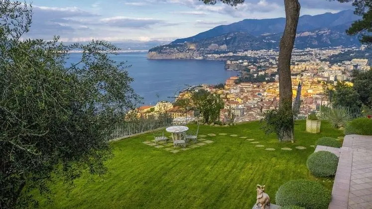 Villa Giada With Swimming Pool Garden Sea View and Parking - Oda