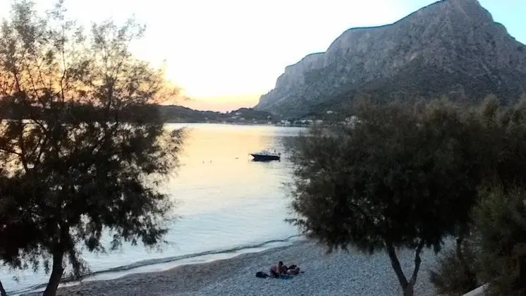 Giannis Apartments - Plaj
