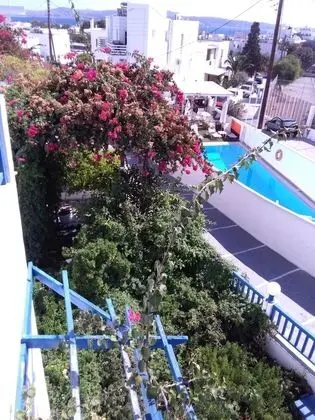 Giannis Hotel Apartments - Havuz