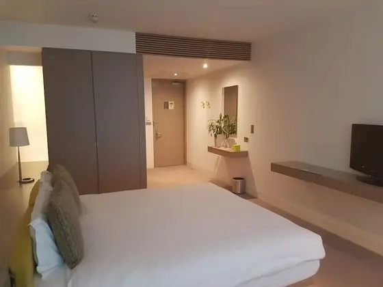 The Gibson Hotel - Oda