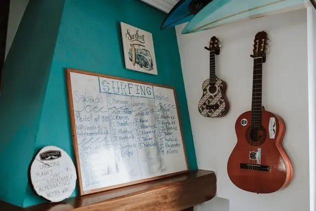 Gijon Surf Hostel - Lobi