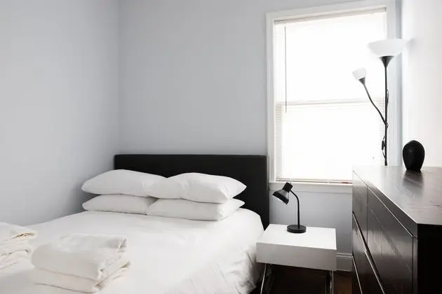 Giles Ave 6 Bedroom Gem - Oda