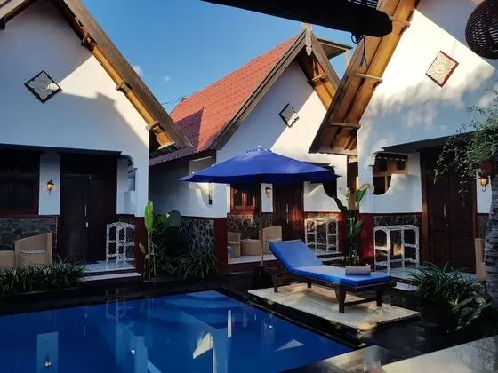 Gili Bagaz Cottages - Havuz