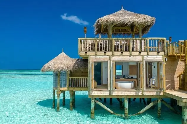 Gili Lankanfushi Maldives - Havuz