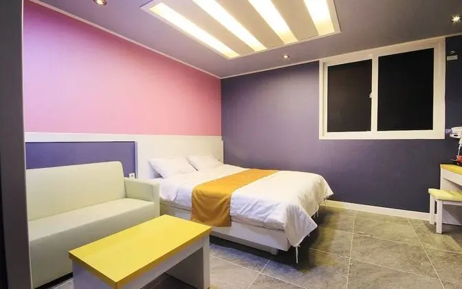 Gimcheon Vitamin Self Check-in Motel