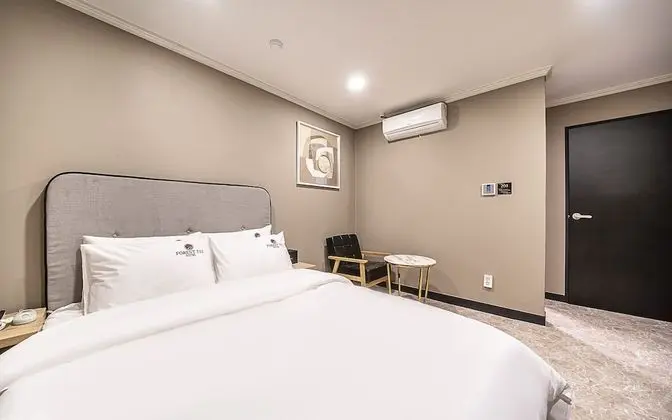 Gimhae Buwondong Forest 701 Hotel - Oda