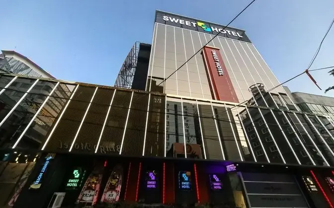 Gimhae Eobang-dong Suite Hotel - Dış Mekan