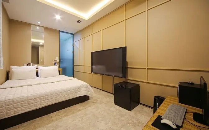 Gimhae Eobangdong Arietty Hotel A