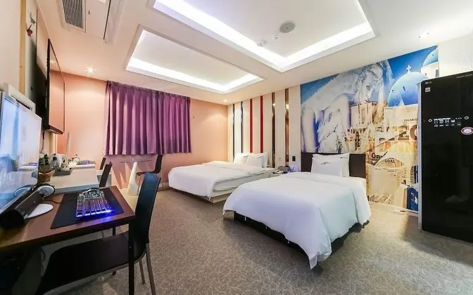 Gimhae Jangyu Waffles