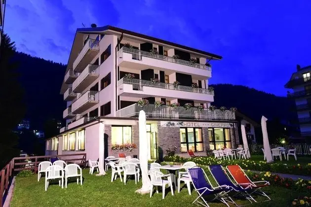 Hotel Ginepro - Dış Mekan