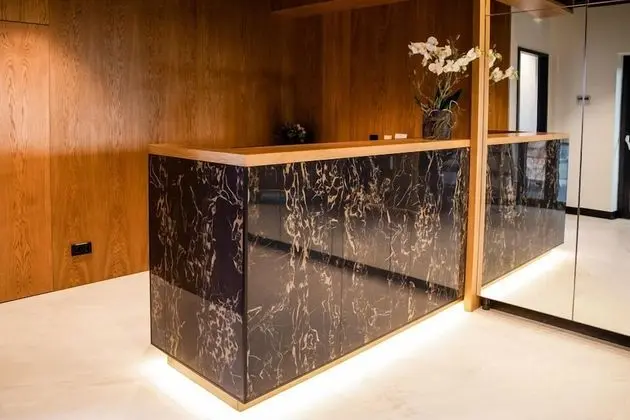 GINN Hotel Hamburg Elbspeicher - Lobi