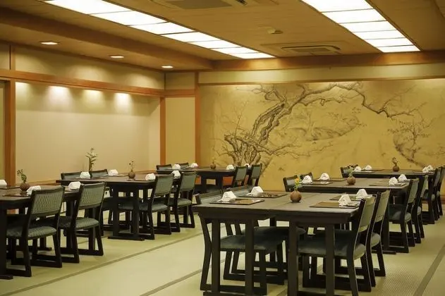 Gion Ryokan Karaku - Yerinde Yemek