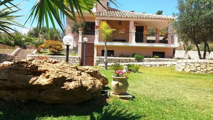 Villa Giorgia Mare, Natura, Sole, Colori E Sapori - Dış Mekan