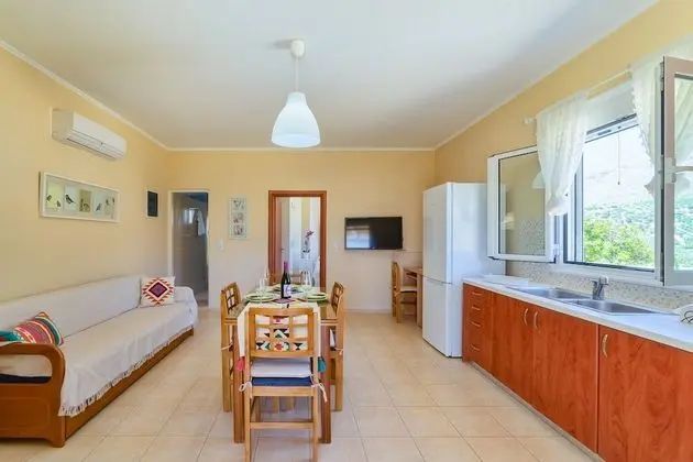 Giorgo's Home With sea View - Mutfak