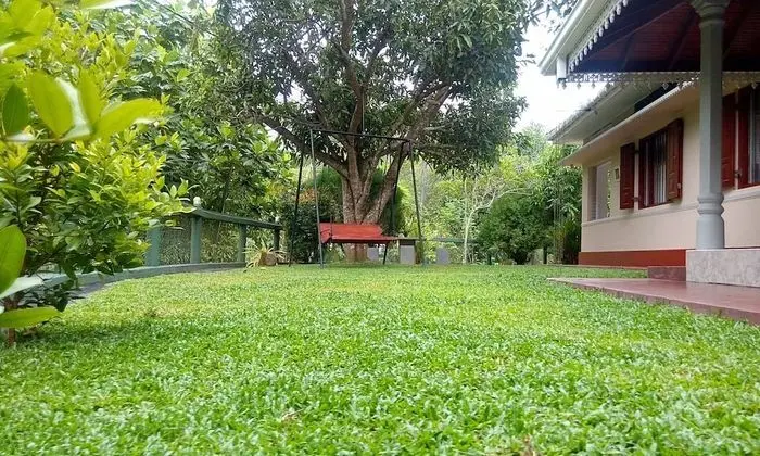 Girilena Guest House