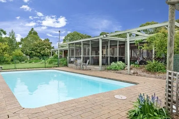 Gisborne Peak Winery Cottages - Havuz