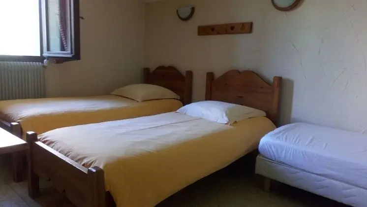 Gite Auberge de Salvagny - Oda