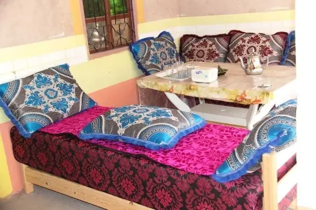 Gîte Taghia Climbing - Hostel - İç Mekan