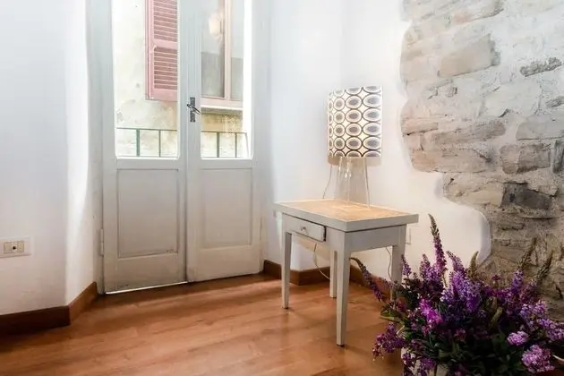 Giuliana Home - Lobi