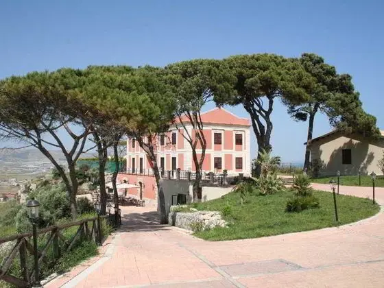 Villa Giuliana