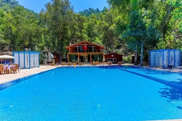 Gizli Cennet Village Hotel - Havuz