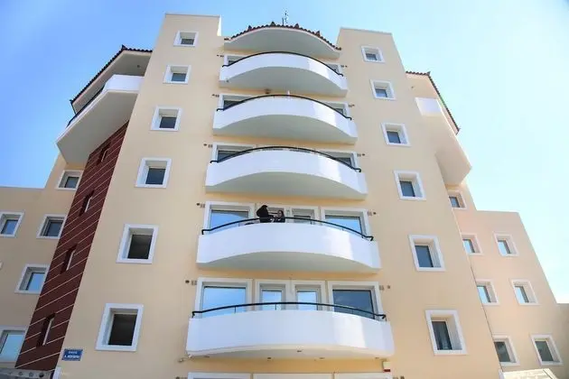 GK Airport Suites - Dış Mekan