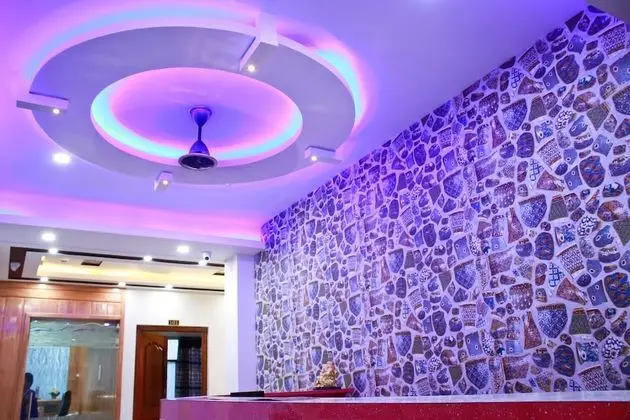 GKM Grand Hotel