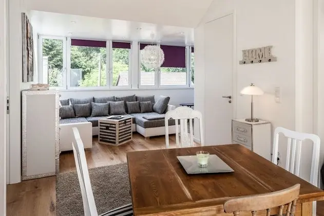 GL Apartmenthouse - Öne Çıkan Resim