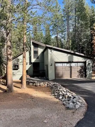 Glacier Forest Getaway - Öne Çıkan Resim