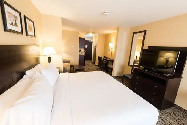 Glacier Peaks Hotel