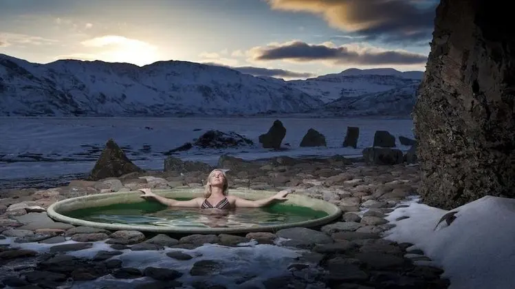 Glacier World - Hoffell - Havuz