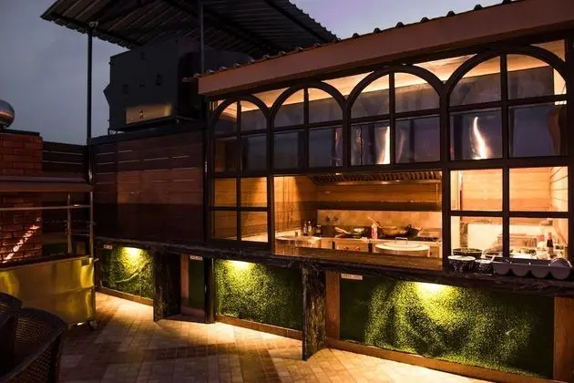 Glades Hotel