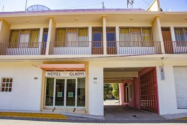 Hotel Gladys - 1
