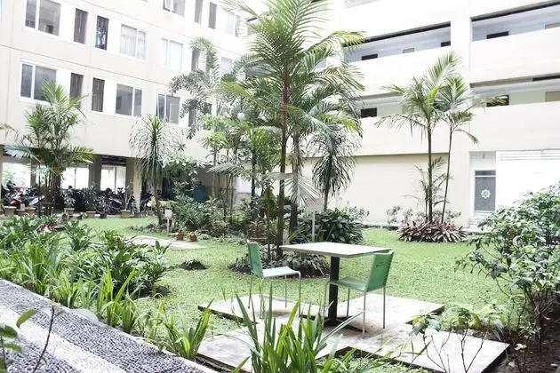 Glam Decor Studio Apartment at Emerald Towers